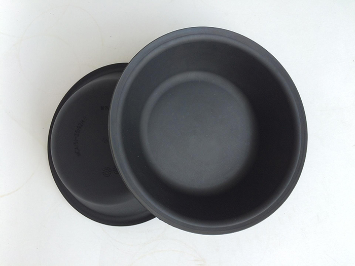 1669617308343952.jpg 工程機(jī)械硫化橡膠制品活塞皮碗1.jpg