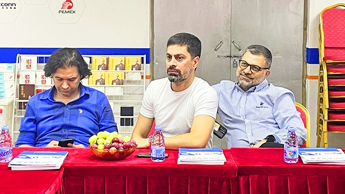 伊朗客戶代表團(tuán)一行人來訪東晟密封件5 伊朗客戶代表團(tuán)一行人來訪東晟密封件5